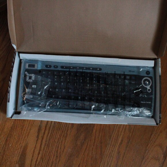 Trust XpertTouch Vista Remote Keyboard - Picture 5 of 10